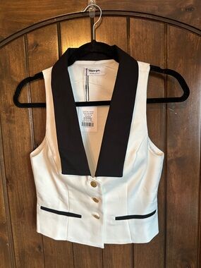 Showpo. White Sleeveless Blazer Vest with Black Shawl Collar